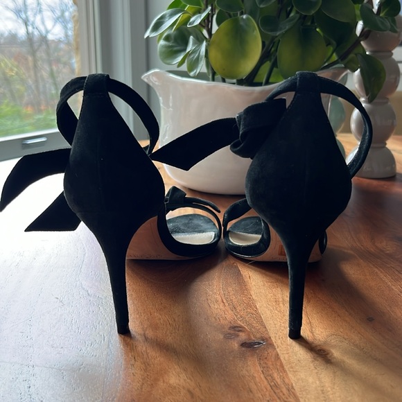 Alexandre Birman Size 38.5 Suede Heels - Picture 5 of 8